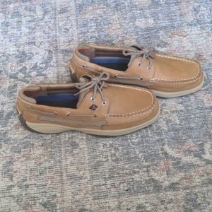 Men's Sperry. Size 10W. Never worn.